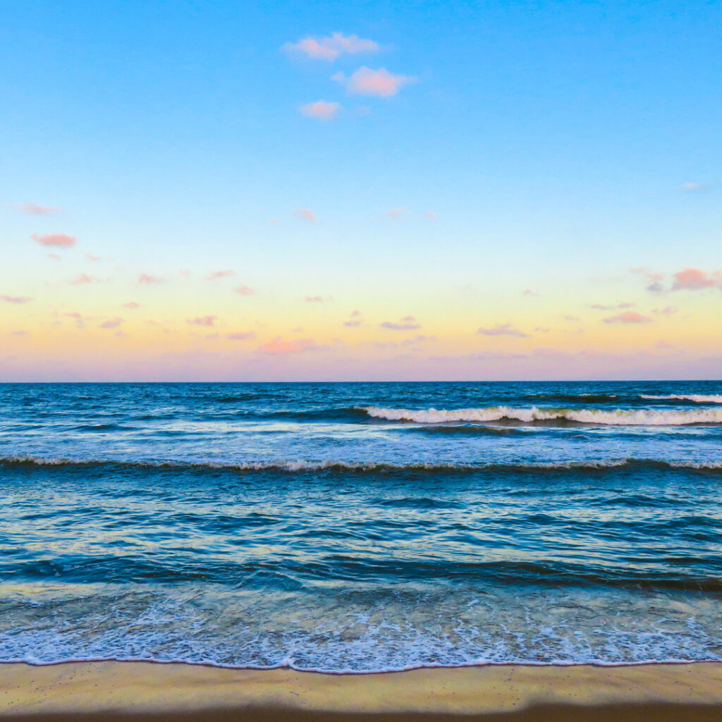 海の写真　海洋散骨のイメージ写真
